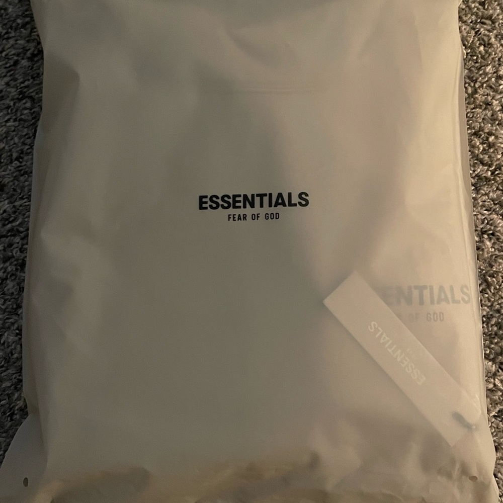 Essentials Fear of God